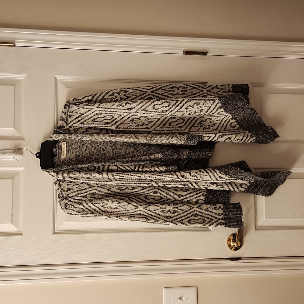 Abercrombie sweater